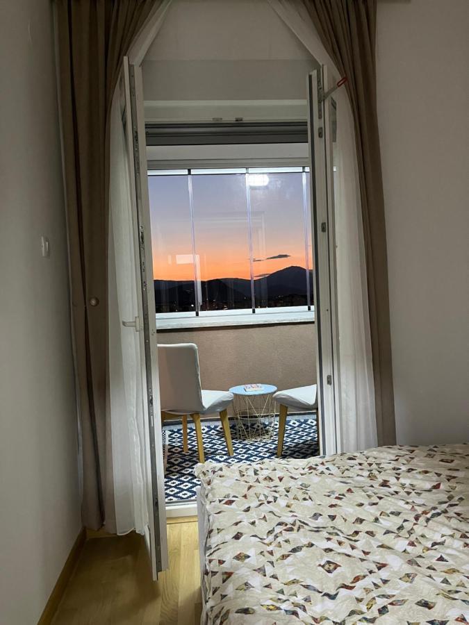 شقة Flat Mara, Pet Friendly بودغوريتْسا المظهر الخارجي الصورة